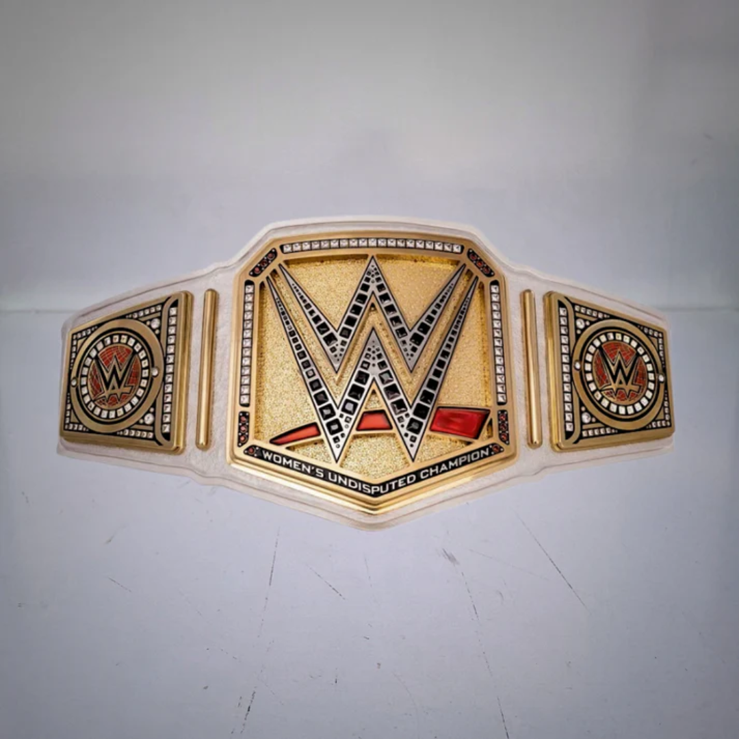 WWE Undisputed Universal Championship Belt - Women's Title